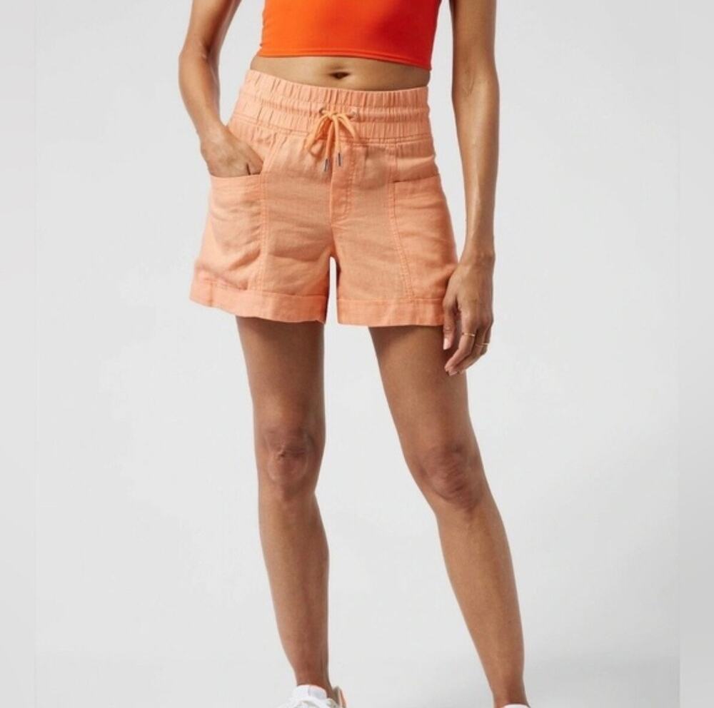 Athleta Cabo Linen Shorts in Cactus Peach